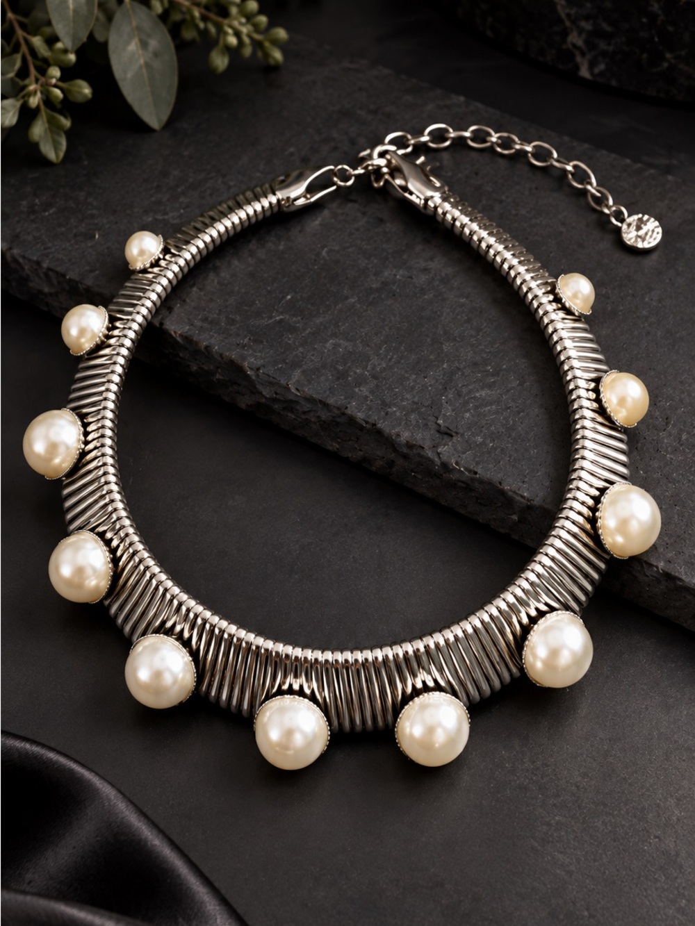 R. J. Graziano Vintage Silvertone Faux Pearl Statement Omega Necklace
